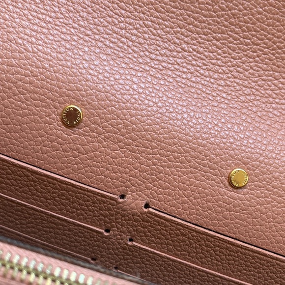 Louis Vuitton Pink Pallas Wallet 💕 - Picture 11 of 15